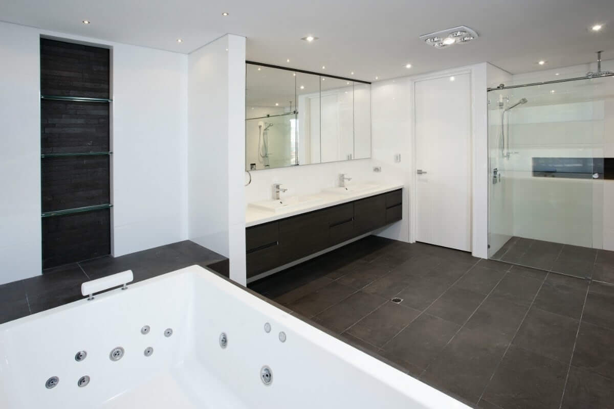 Spa Bath in Modern Bathroom Renovation